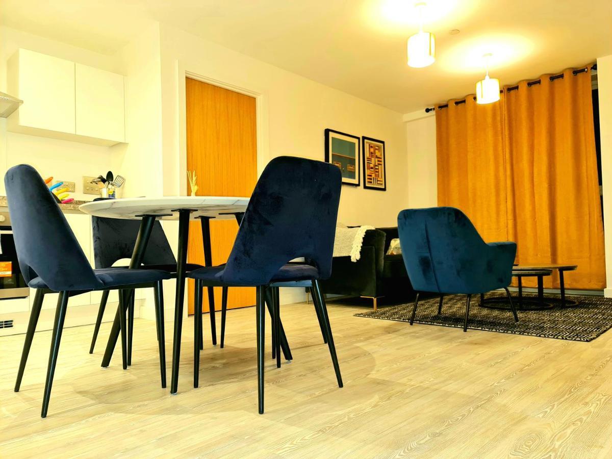 Exquisite Cosy 2-Bed Apartment In Salford Manchester Exteriör bild