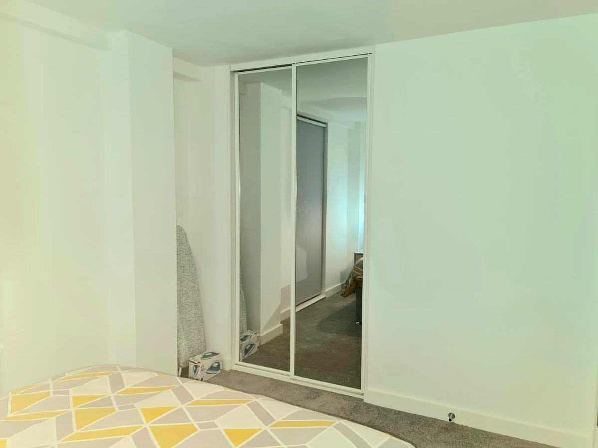 Exquisite Cosy 2-Bed Apartment In Salford Manchester Exteriör bild
